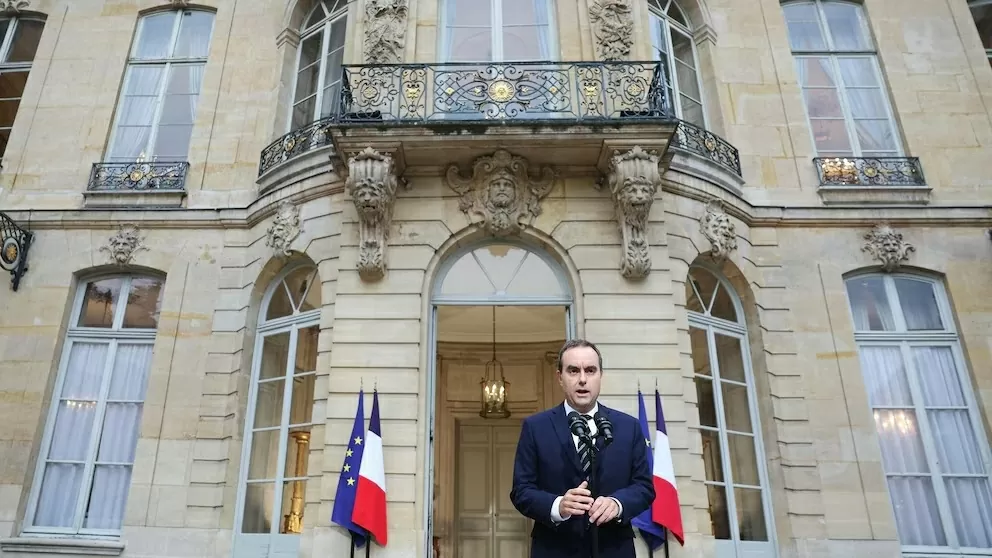 Tân Thủ tướng Pháp công bố thành phần nội các, có nhân tố bất ngờ Tân Thủ tướng Pháp công bố thành phần nội các, có nhân tố bất ngờ