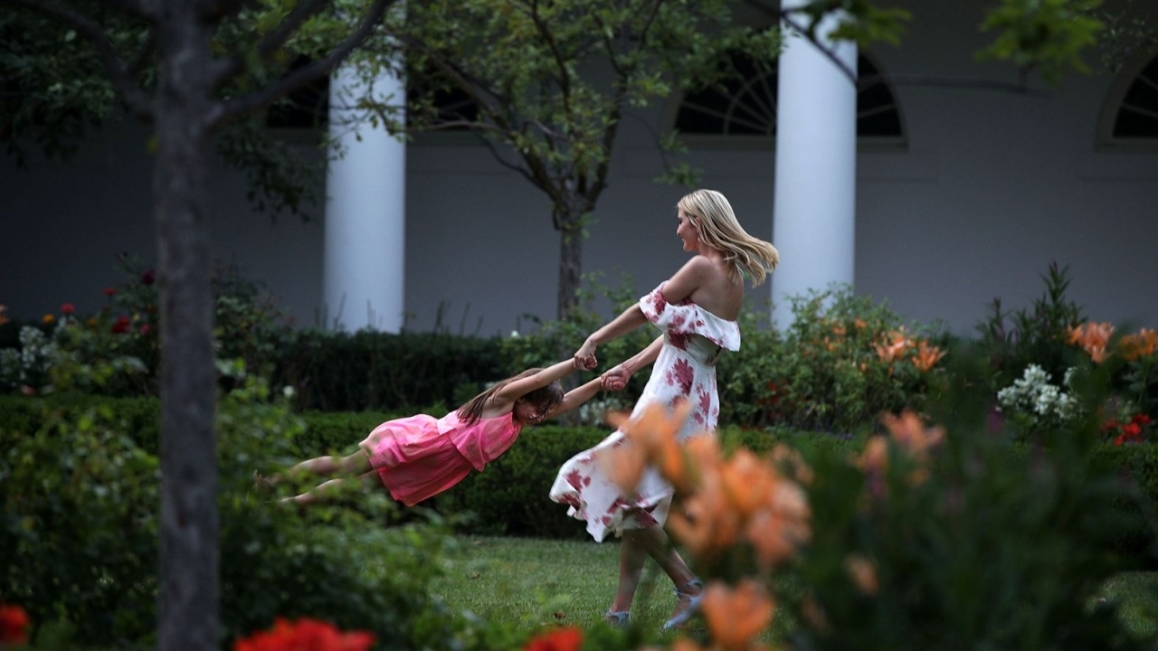 Khi lịch sử nước Mỹ đi qua 'lối nhỏ Vườn Hồng'