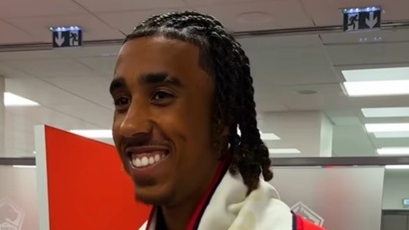 Trung vệ Man Utd Leny Yoro trở về tạm biệt đội bóng cũ Lille