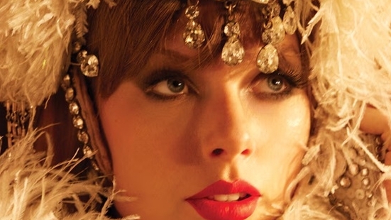 Album 'The Life of a Showgirl' của Taylor Swift lập hàng loạt kỷ lục doanh số