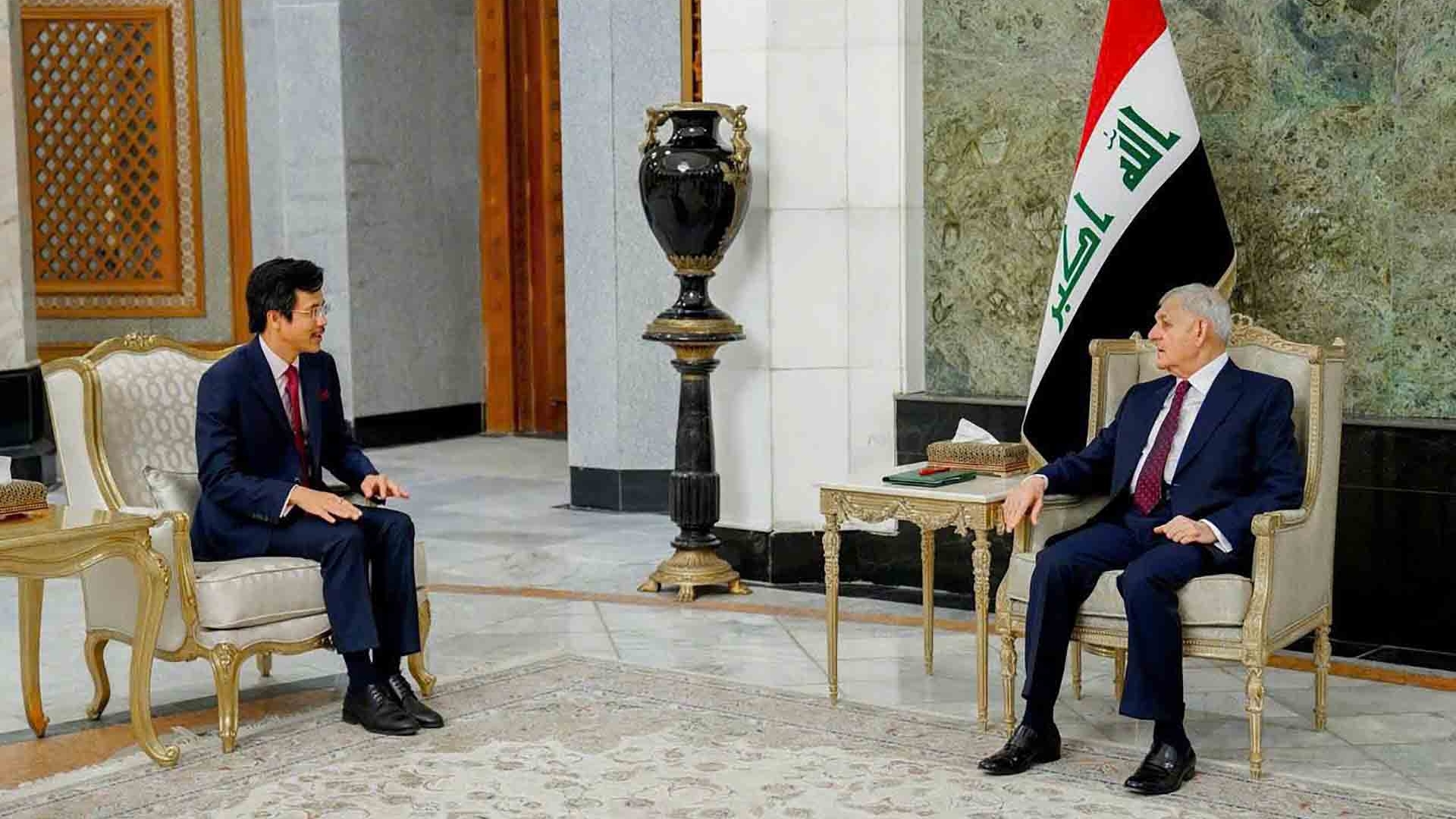 Đại sứ Nguyễn Lương Ngọc trình Thư ủy nhiệm lên Tổng thống Iraq