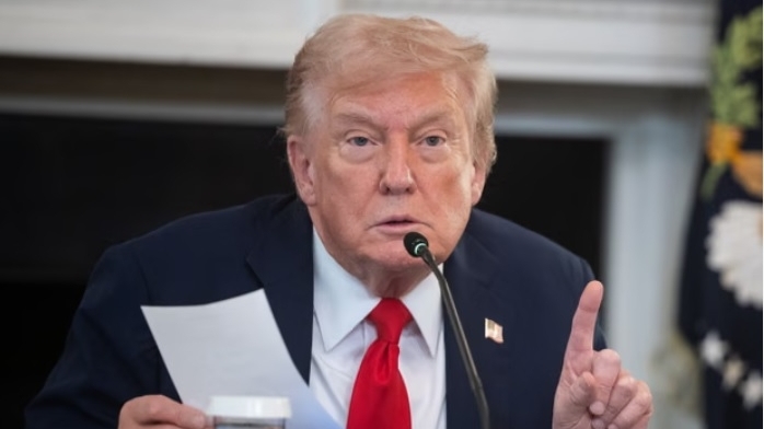 Israel-Hamas ký kết thỏa thuận ngừng bắn giai đoạn đầu, Tổng thống Trump ca ngợi sự kiện lịch sử, sẽ đích thân đến Trung Đông?