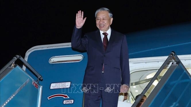 Tổng Bí thư Tô Lâm đến Bình Nhưỡng, bắt đầu thăm cấp Nhà nước tới Triều Tiên