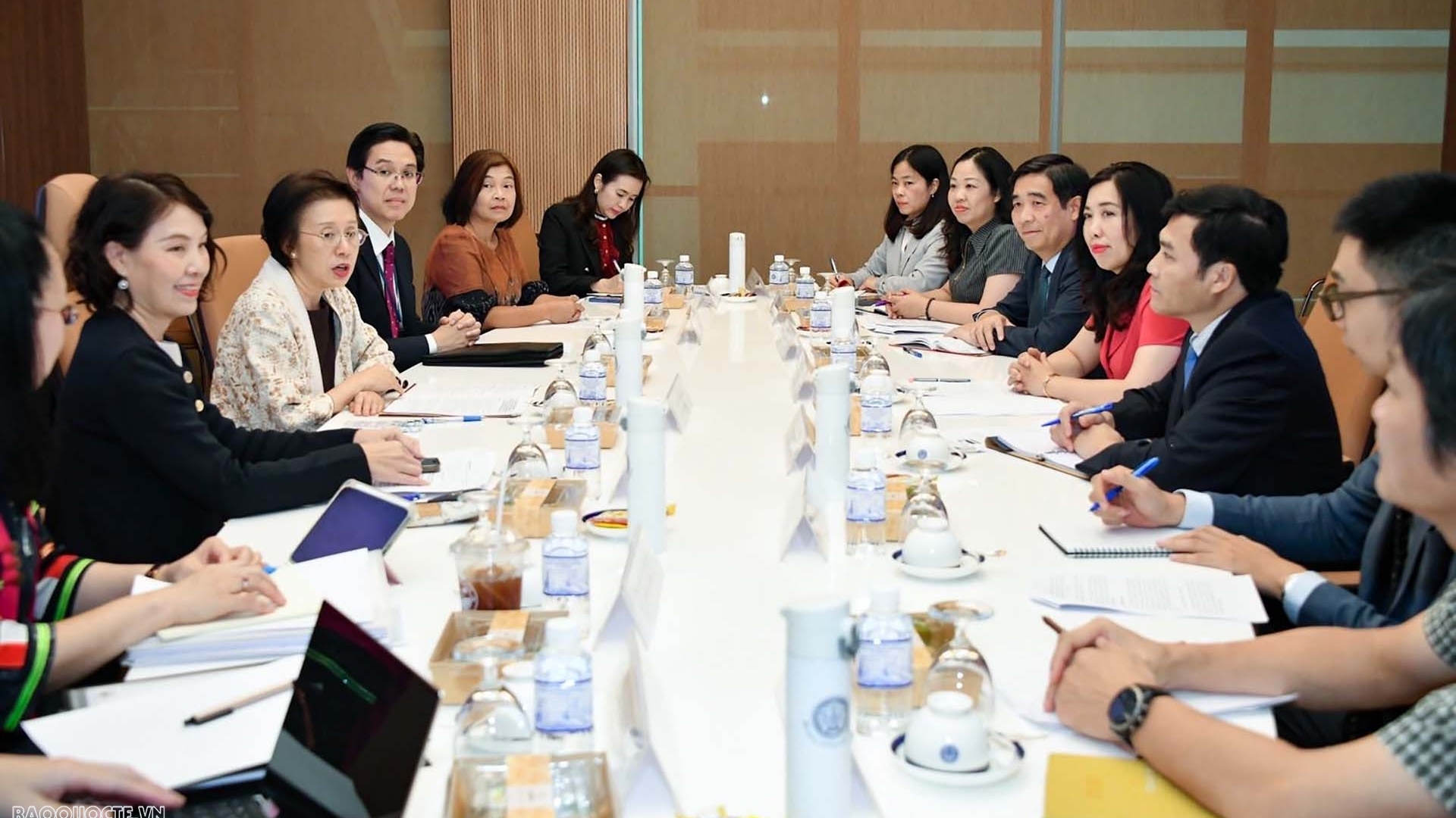 Thứ trưởng Ngoại giao Lê Thị Thu Hằng thăm, làm việc tại Thái Lan