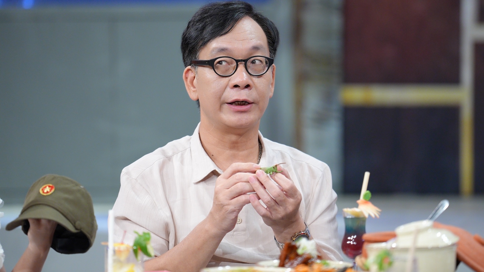 Nam diễn viên nổi tiếng với "Biết rồi, khổ lắm nói mãi" lần đầu tiết lộ về nửa kia