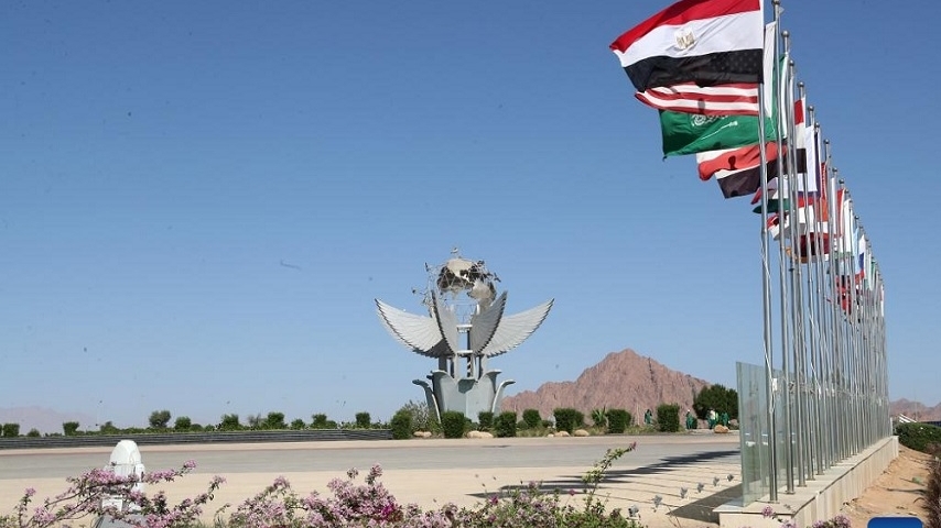 Thượng đỉnh hòa bình về Dải Gaza: Iran từ chối lời mời tham dự, Anh sẵn lòng đóng vai trò 'hàng đầu' trong tái thiết khu vực