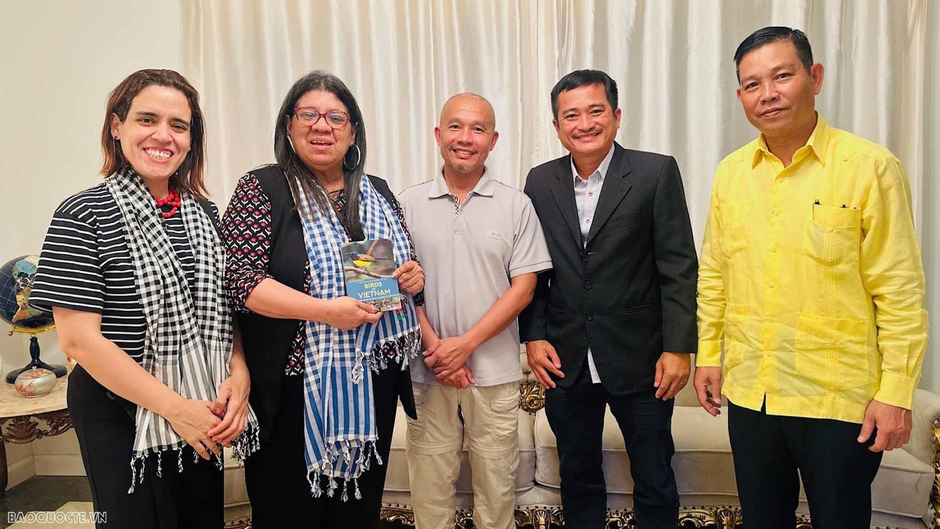 Việt Nam tham dự Đại hội thế giới về du lịch khám phá đời sống chim hoang dã tại Venezuela