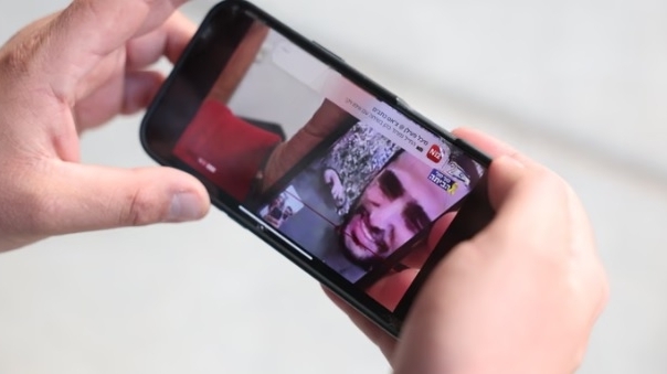 Lực lượng Hamas thả 7 con tin Israel đầu tiên, đã trở về nước an toàn