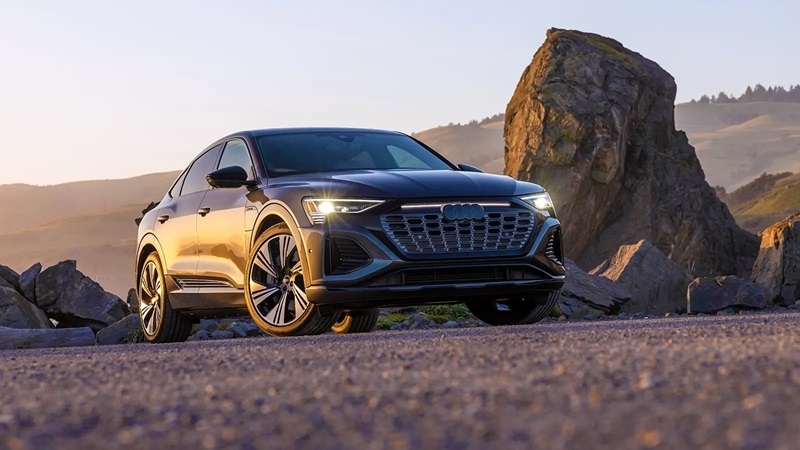 Cập nhật bảng giá xe hãng Audi mới nhất tháng 10/2025