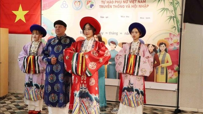 'Mùa Thu hoà bình' của cộng đồng người Việt tại Bỉ