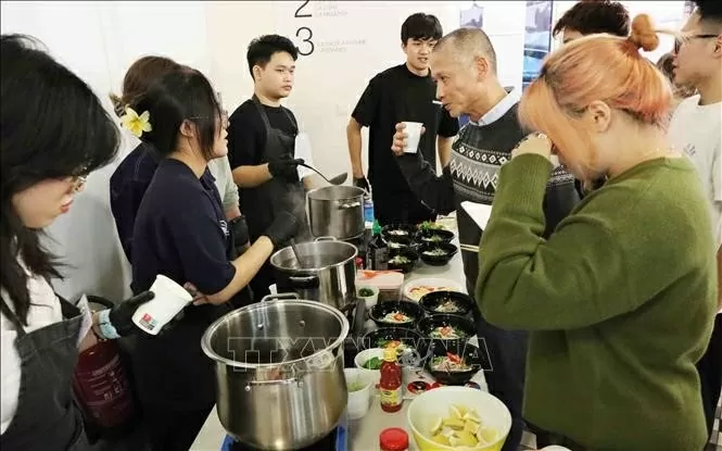 'Mùa Thu hoà bình' của cộng đồng người Việt tại Bỉ