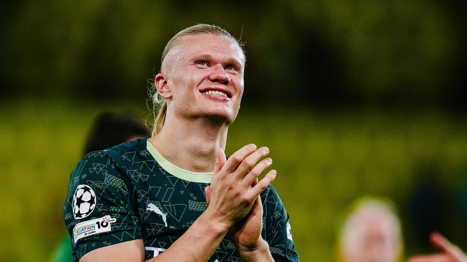 Ghi bàn liên tiếp, Haaland sánh ngang Ronaldo