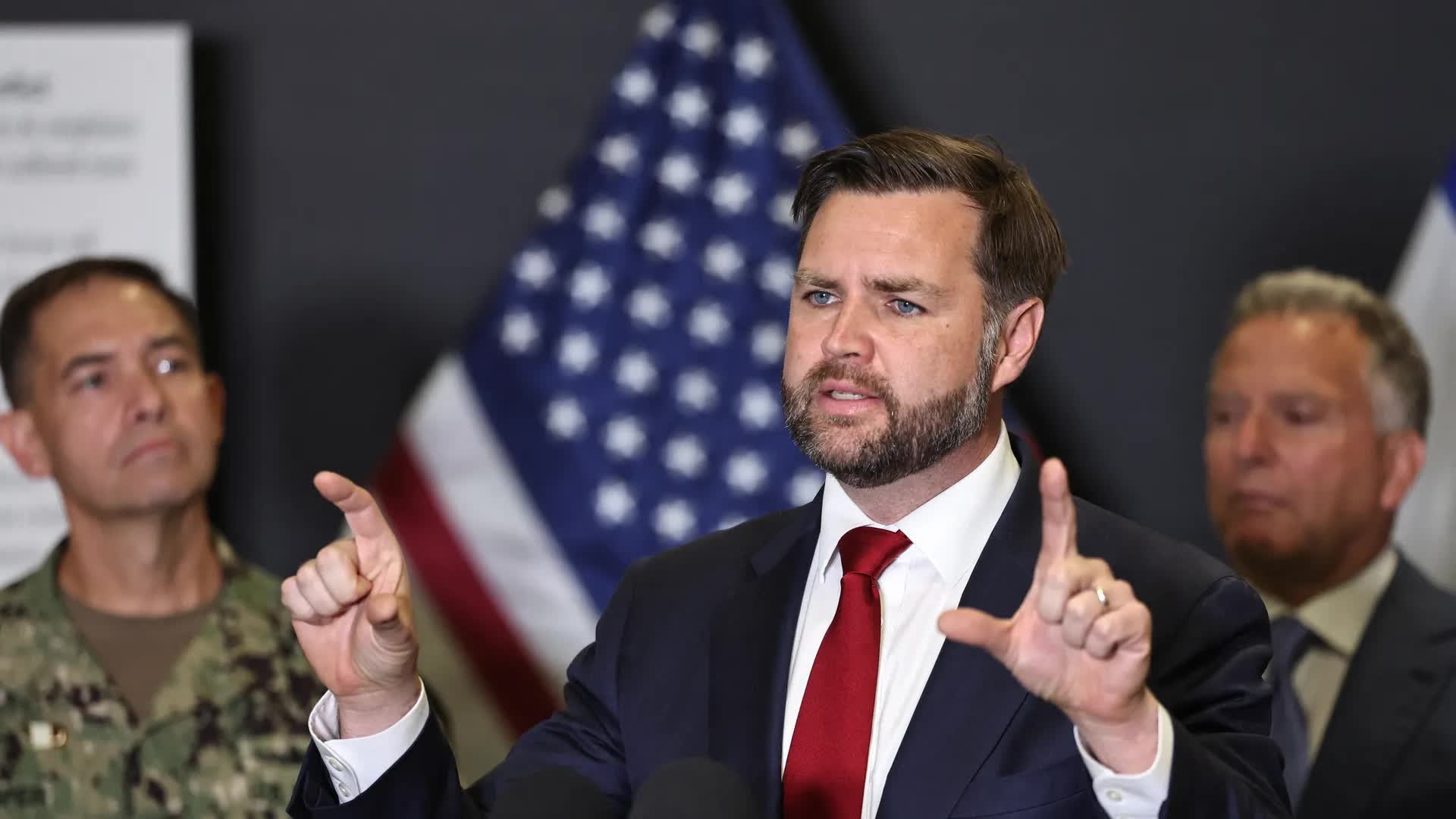 Mỹ sẽ không điều quân tới Dải Gaza, cảnh báo Hamas về 'điều tồi tệ'