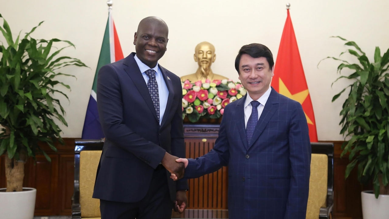 Thúc đẩy chuẩn bị cho chuyến thăm cấp Nhà nước của Tổng thống Nam Phi tới Việt Nam