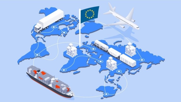 Toàn cầu hóa qua 'thời hoàng kim', châu Âu nhanh nhạy chuyển hướng, tái cấu trúc chuỗi cung ứng