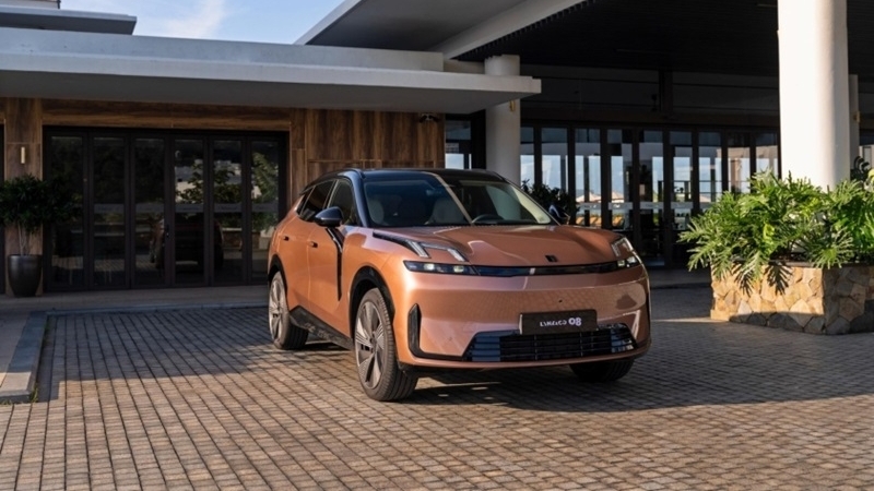 Cận cảnh Lynk & Co 08 tại Việt Nam, giá từ 1,299 tỷ đồng