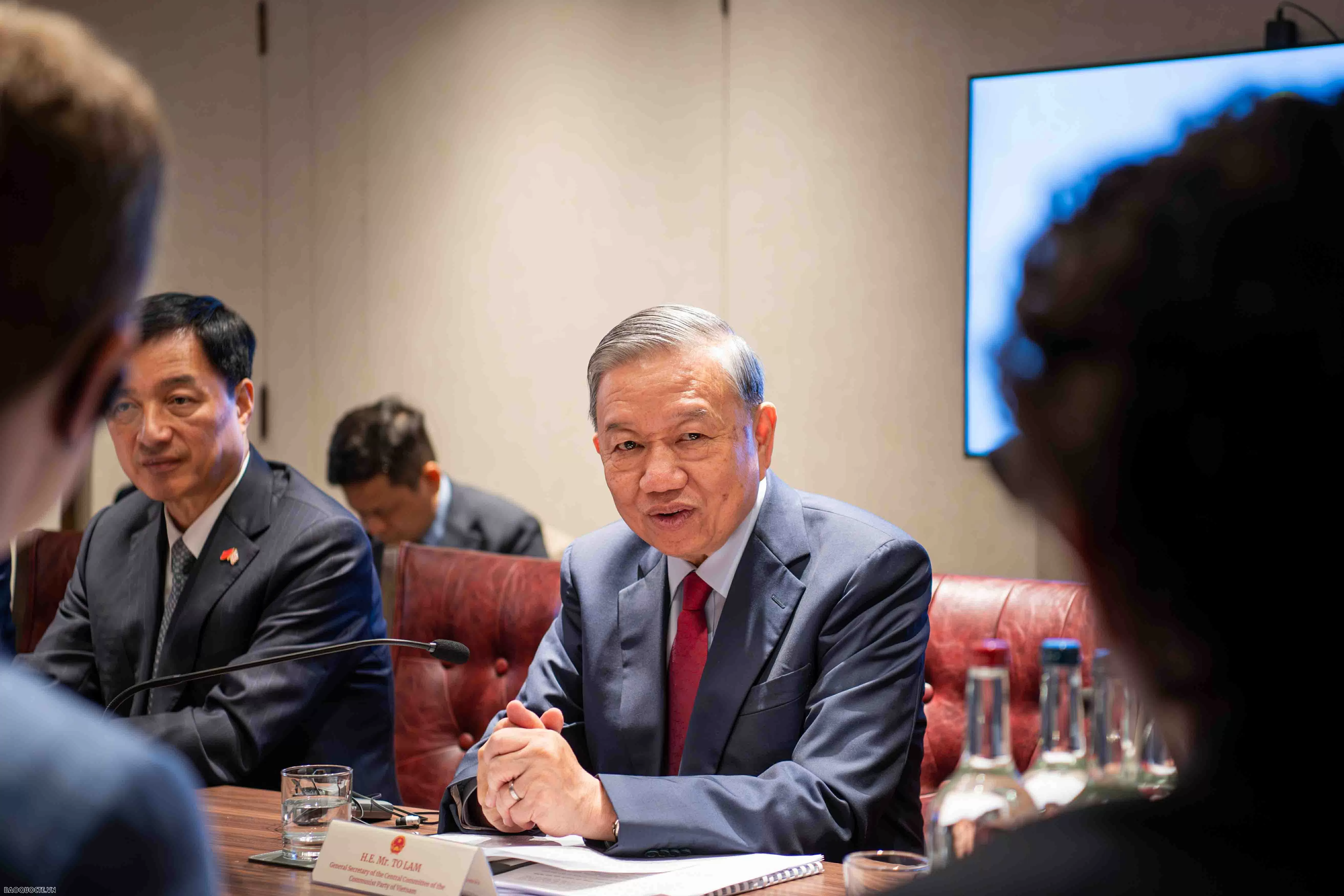 Việt Nam sẵn sàng đón nhận, triển khai những ý tưởng mới liên quan đến trí tuệ nhân tạo Việt Nam sẵn sàng đón nhận, triển khai những ý tưởng mới liên quan đến trí tuệ nhân tạo