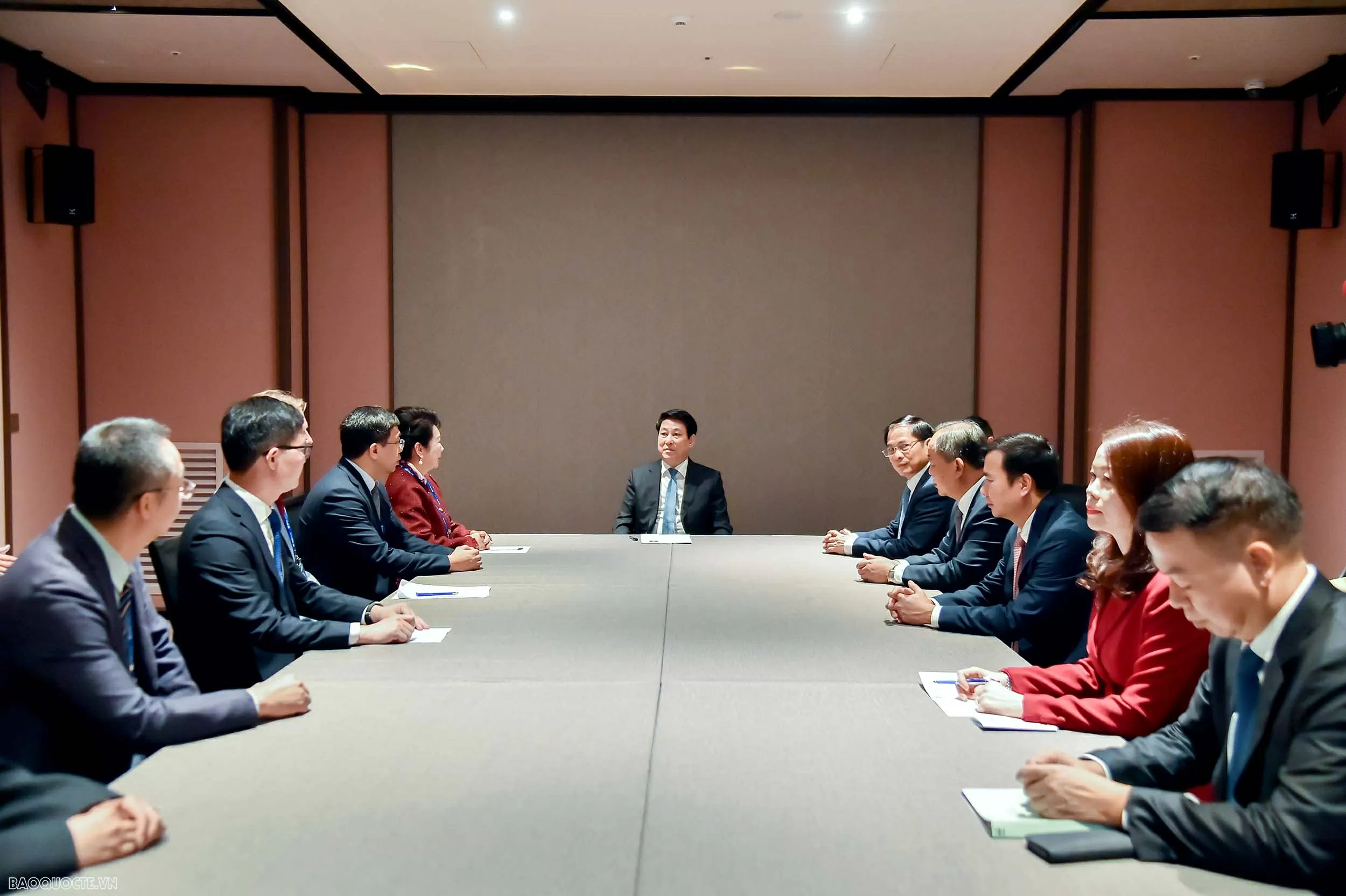 Chủ tịch nước Lương Cường tiếp Nhà sáng lập Tập đoàn MEBO International Chủ tịch nước Lương Cường tiếp Nhà sáng lập Tập đoàn MEBO International