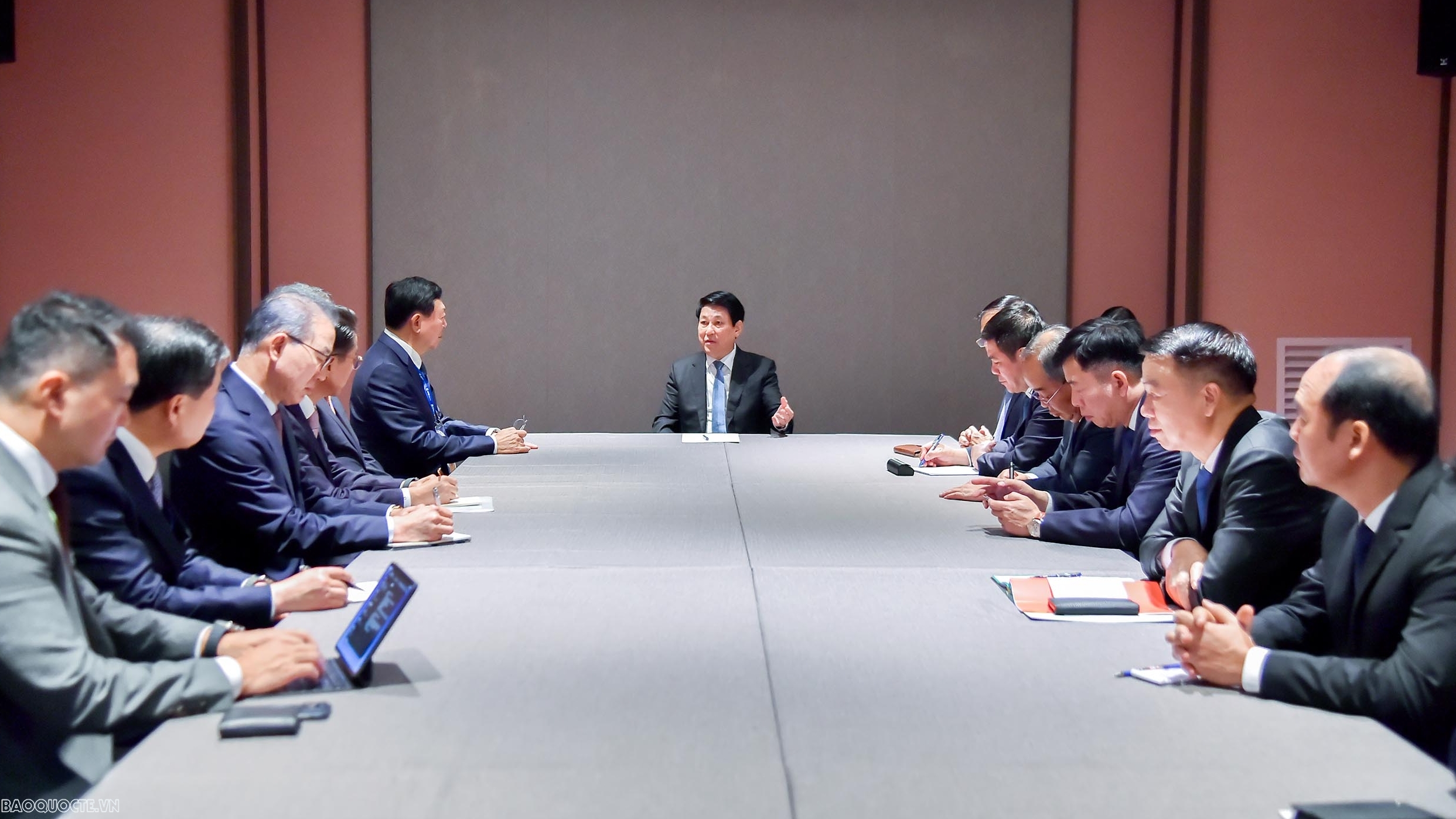 Chủ tịch nước Lương Cường tiếp Chủ tịch Tập đoàn Lotte Shin Dong Bin