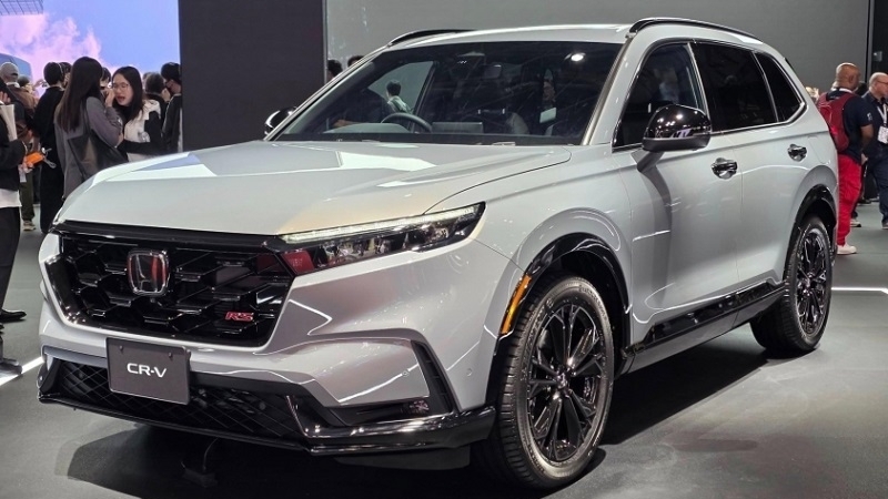 Cận cảnh Honda CR-V e:HEV RS Black Edition vừa trình làng tại Nhật Bản