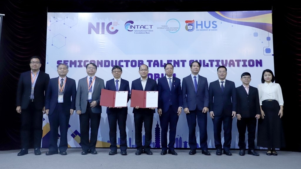Đài Loan (Trung Quốc) hỗ trợ Việt Nam đào tạo nhân lực trình độ cao cho ngành công nghiệp bán dẫn