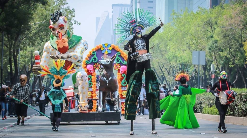 Lễ hội người chết ở Mexico: Mỉm cười với những mất mát, dịu dàng hơn với cuộc đời