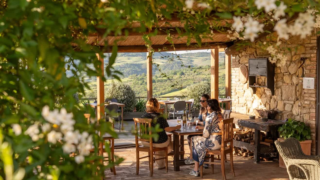 Italy nỗ lực đưa ngôi làng yên bình ở miền Trung thành điểm đến lý tưởng