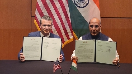 Bất chấp bất đồng thương mại, Mỹ-Ấn Độ ký thỏa thuận 10 năm về quốc phòng, Lầu Năm Góc ca ngợi 'bước tiến quan trọng'