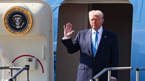 Tổng thống Mỹ cương quyết thử hạt nhân, để ngỏ khả năng tiến hành chiến dịch quân sự tại Venezuela