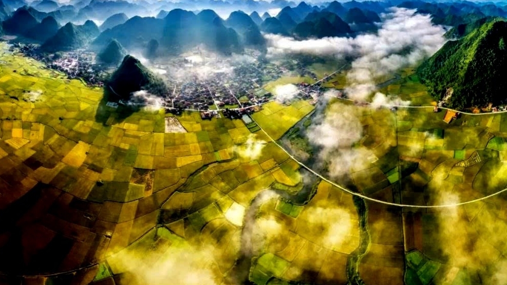 Ngôi làng đặc biệt dưới thung lũng Bắc Sơn