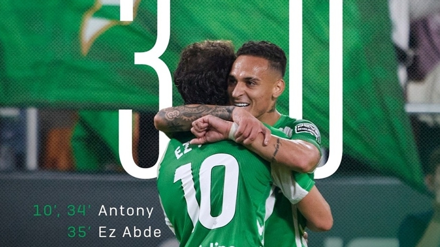 Lập hai siêu phẩm, Antony sánh với Mbappe