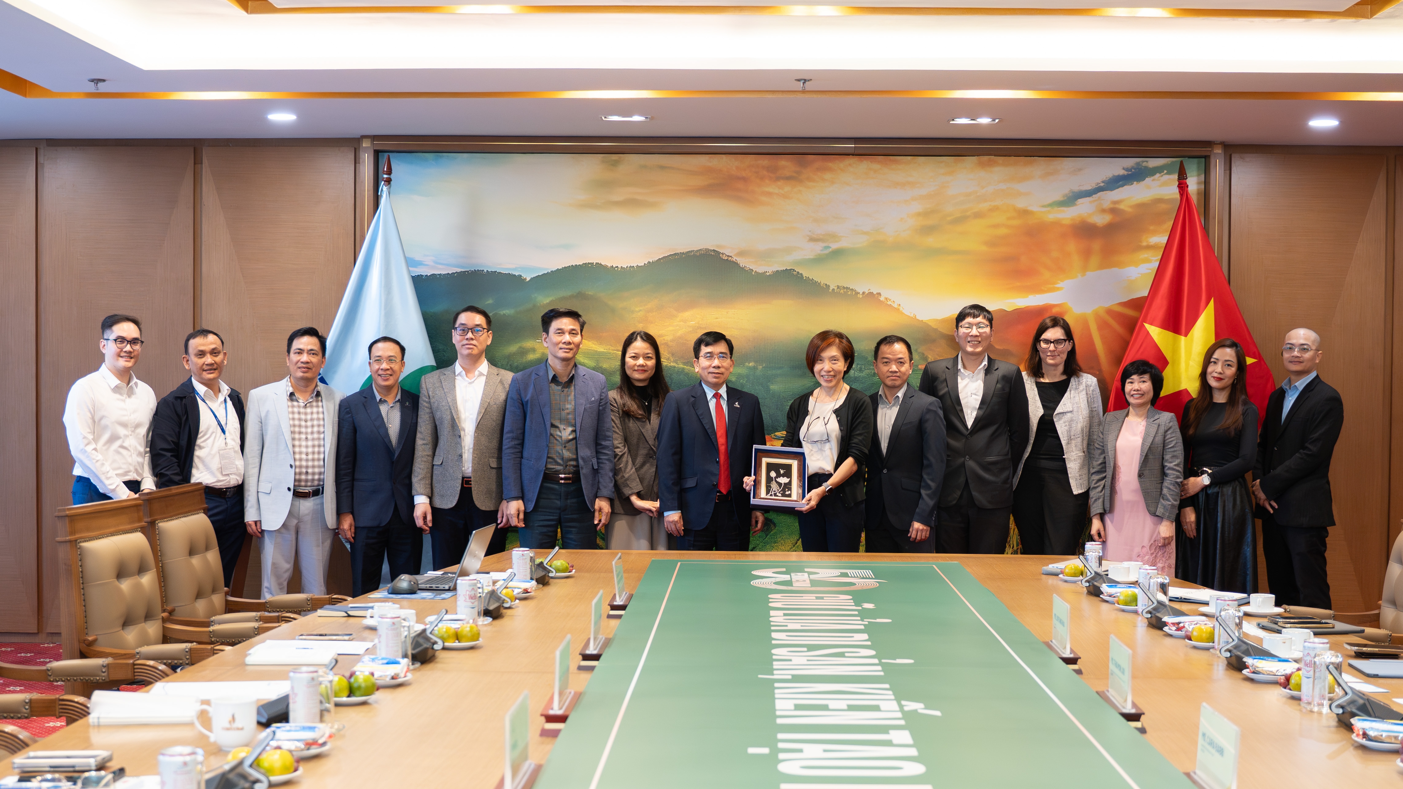 Tập đoàn năng lượng Mỹ Chevron và PetroVietnam thúc đẩy hợp tác chiến lược