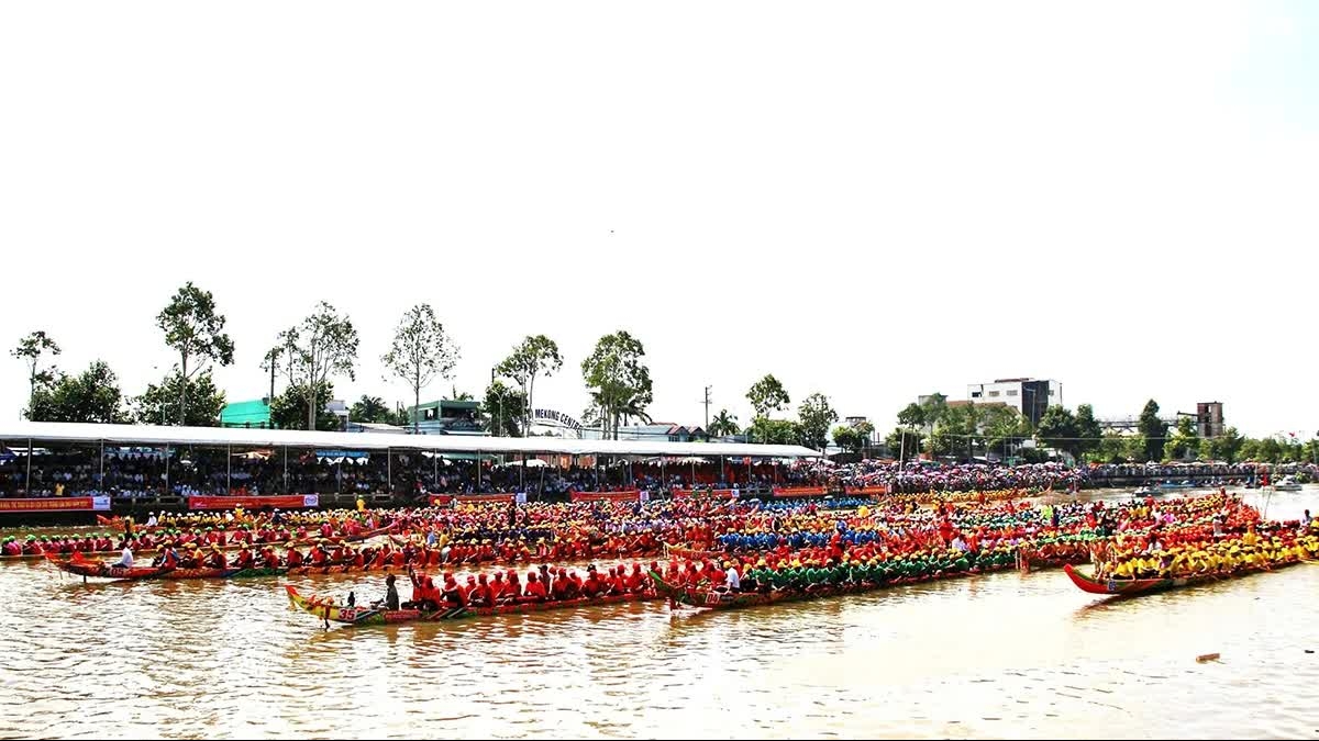 Lễ hội Óoc Om Bóc-Đua ghe Ngo TP. Cần Thơ: Hành trình nối dài giá trị văn hóa truyền thống Khmer