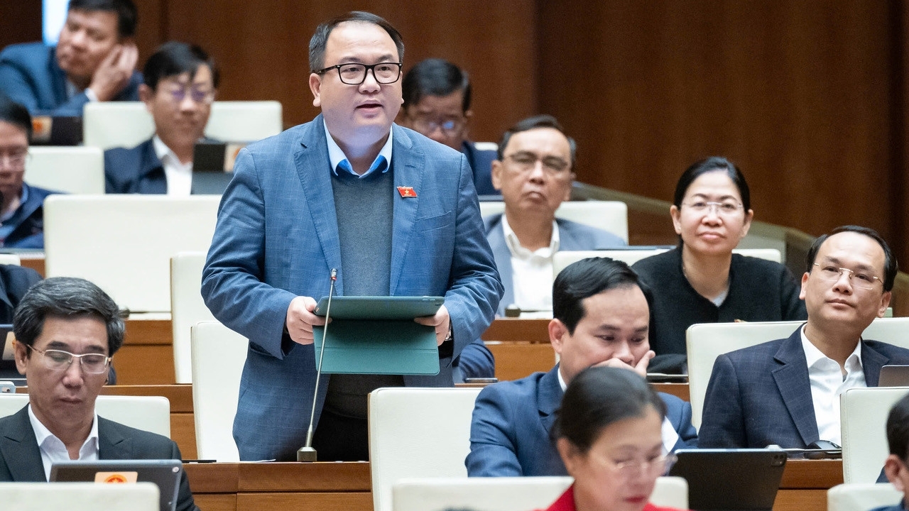 ĐBQH. Phạm Trọng Nghĩa: Tăng lương cơ sở cần đi kèm với các biện pháp kiểm soát giá