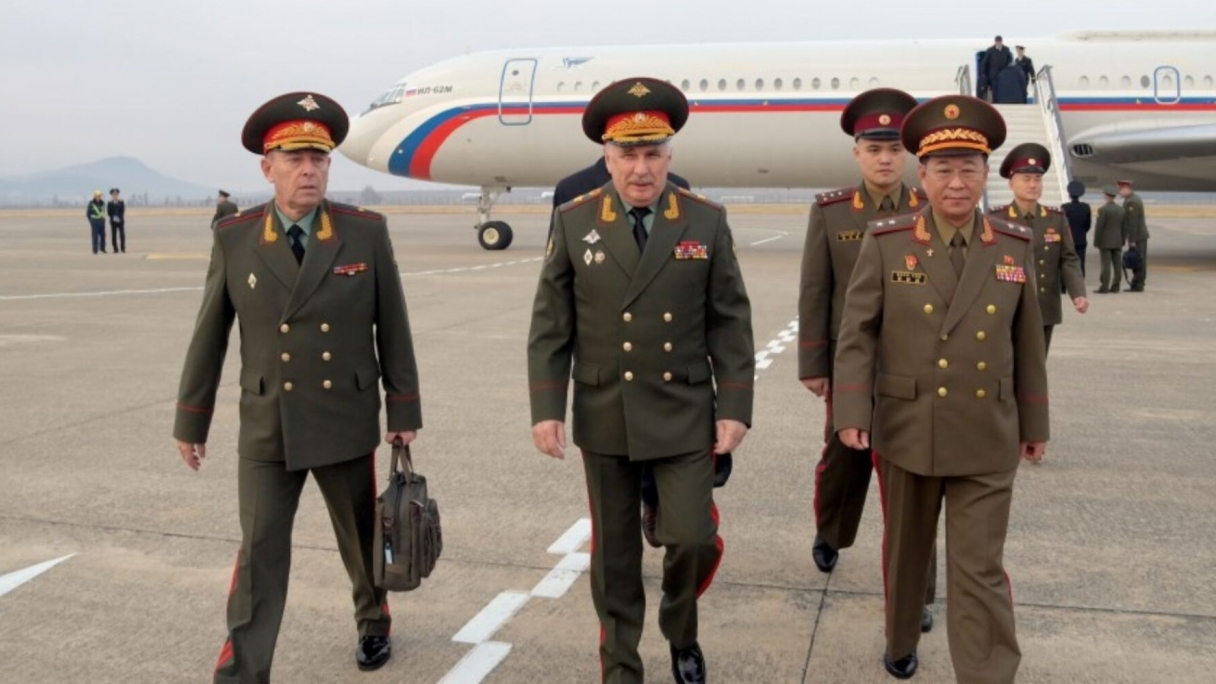 Phái đoàn quân sự Nga thăm Triều Tiên, 'siết chặt' hợp tác quân sự