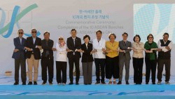Lễ khánh thành 10 băng ghế tượng trưng cho các quốc gia thành viên ASEAN tại Hàn Quốc: Biểu tượng sâu sắc của tình hữu nghị