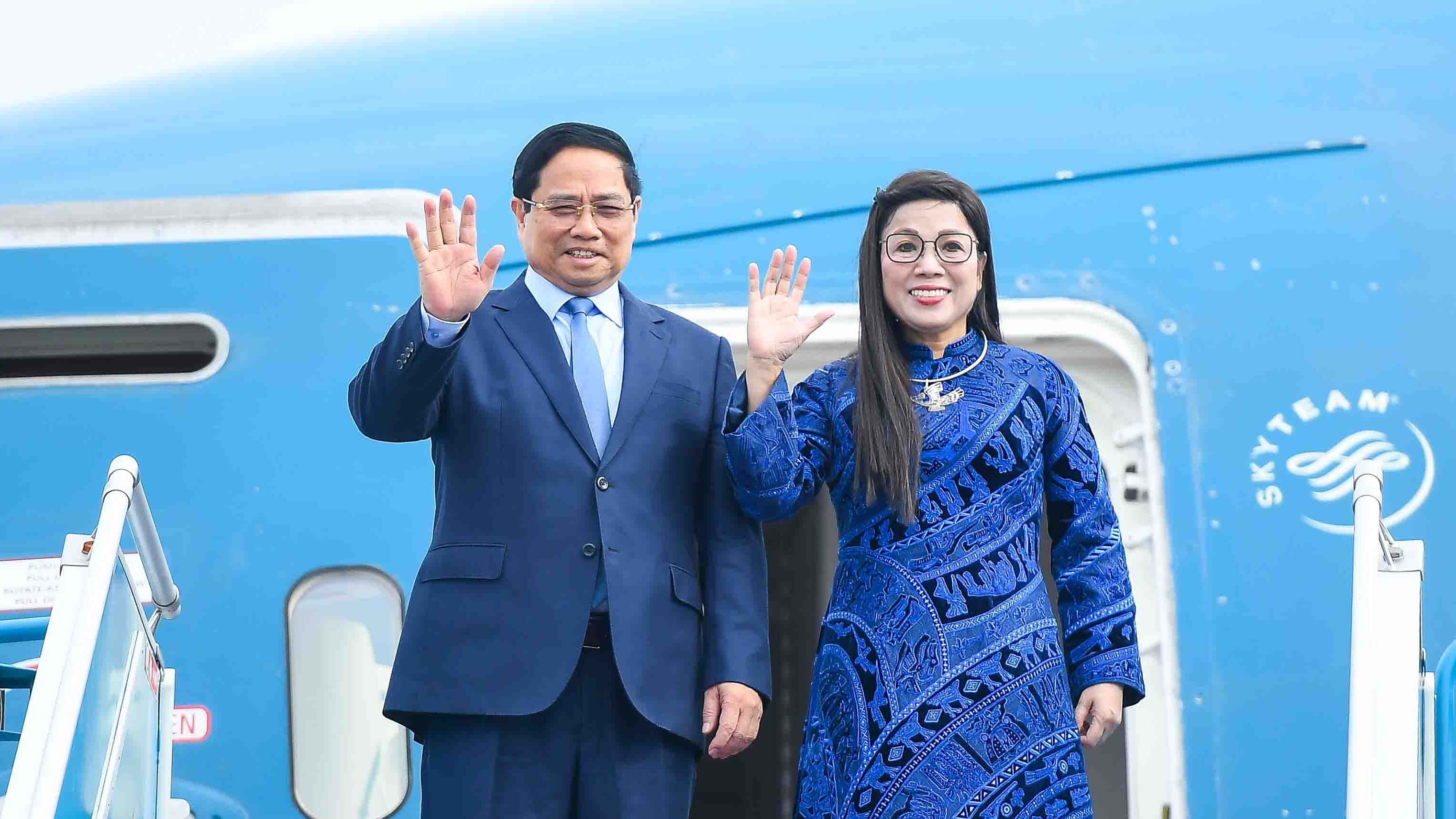 Thủ tướng Phạm Minh Chính và Phu nhân bắt đầu chuyến công tác tại Kuwait, Algeria và Nam Phi