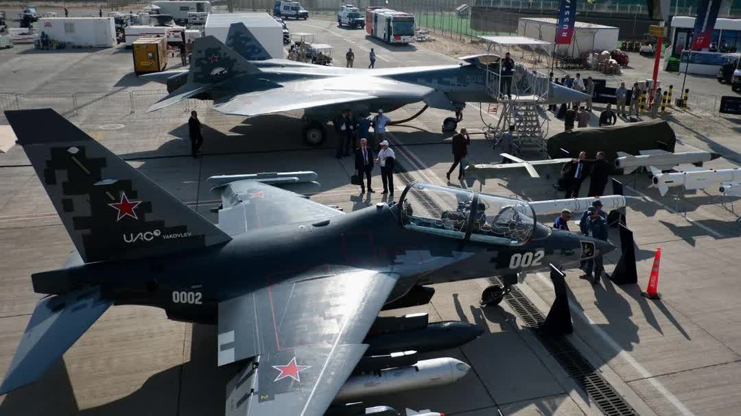 Nga mang 900 loại vũ khí đến triển lãm hàng không Dubai