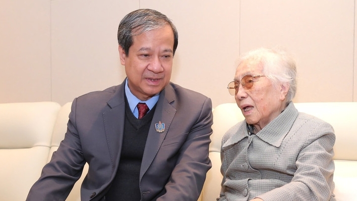 Nguyên Phó Chủ tịch nước Nguyễn Thị Bình gửi gắm kỳ vọng tới ngành Giáo dục