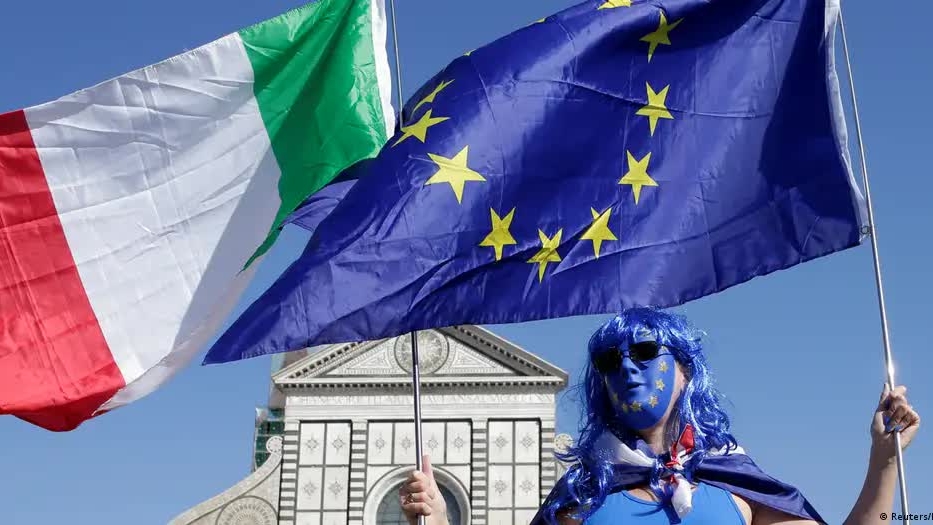 EC 'tuýt còi' cảnh báo Italy phạm luật EU, Rome nêu quyền bảo vệ lợi ích quốc gia