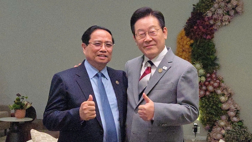Thủ tướng Phạm Minh Chính gặp Tổng thống Hàn Quốc Lee Jae Myung