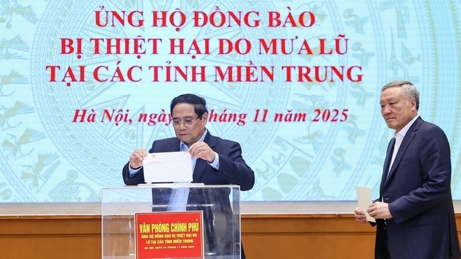 Thủ tướng: Nhanh chóng ký ban hành Nghị quyết về các nhiệm vụ, giải pháp khắc phục hậu quả sau bão