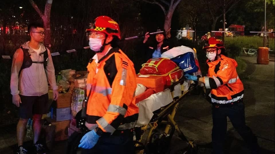 Bộ Ngoại giao thông tin về tình hình người Việt liên quan đến vụ cháy chung cư ở Hong Kong (Trung Quốc)