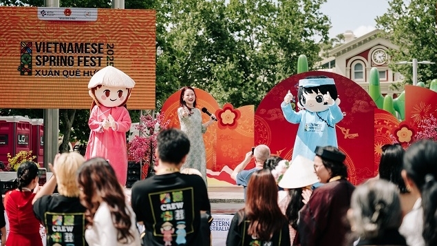 Tết Việt giữa lòng Tây Australia và những tấm lòng hướng về miền Trung