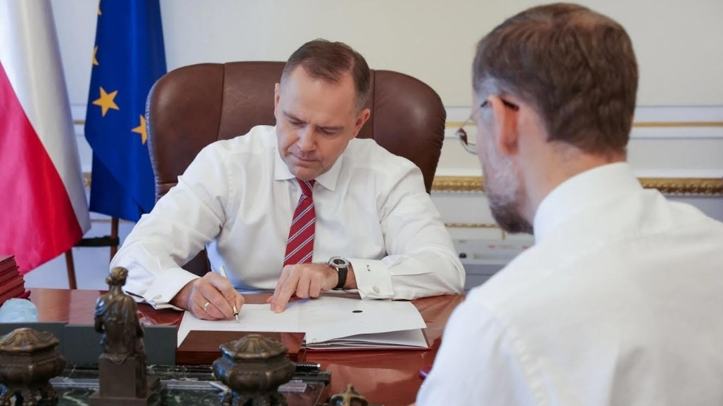 Tổng thống Ba Lan ký phê chuẩn Hiệp định bảo hộ đầu tư EU-Việt Nam sau khi nhận được 100% phiếu ủng hộ