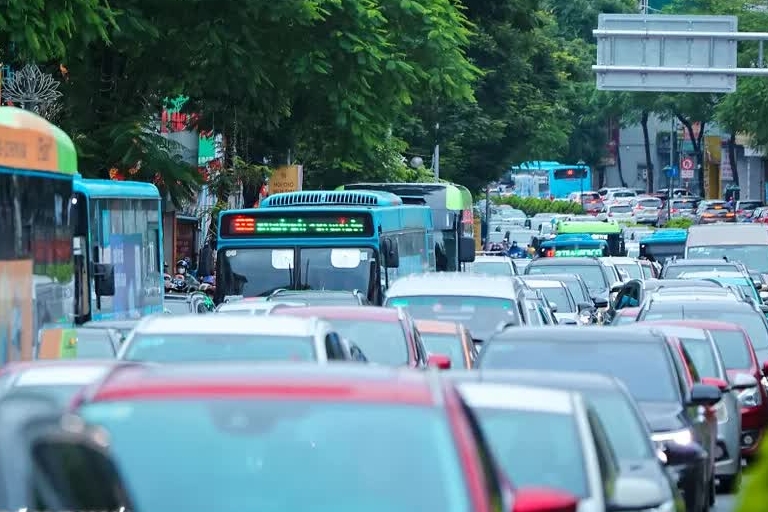 Lộ trình áp dụng quy chuẩn kỹ thuật quốc gia về khí thải xe ô tô tham gia giao thông đường bộ