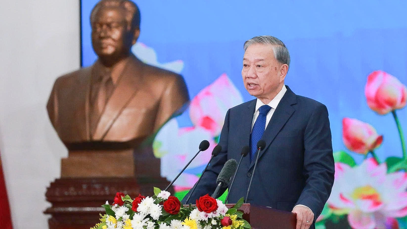 'Chìa khóa' cho giai đoạn gắn kết chiến lược mới giữa Việt Nam và Lào