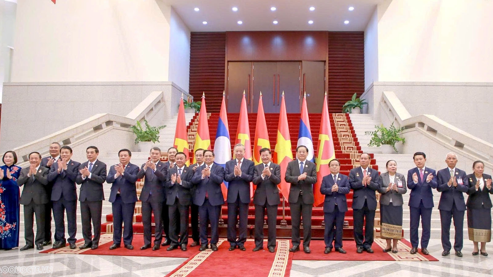 Cuộc gặp cấp cao giữa Đảng Cộng sản Việt Nam và Đảng Nhân dân Cách mạng Lào