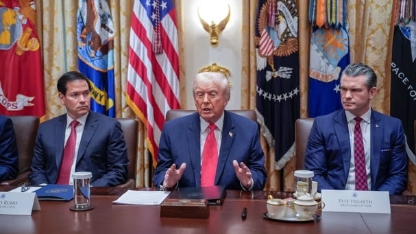 Tổng thống Trump tuyên bố bước leo thang mới trong chiến dịch chống buôn bán ma túy, Colombia cảnh báo về 'lời tuyên chiến'