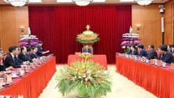 Ủy viên Bộ Chính trị, Thường trực Ban Bí thư Trần Cẩm Tú tiếp đoàn cán bộ cao cấp Đảng Nhân dân Cách mạnh Lào